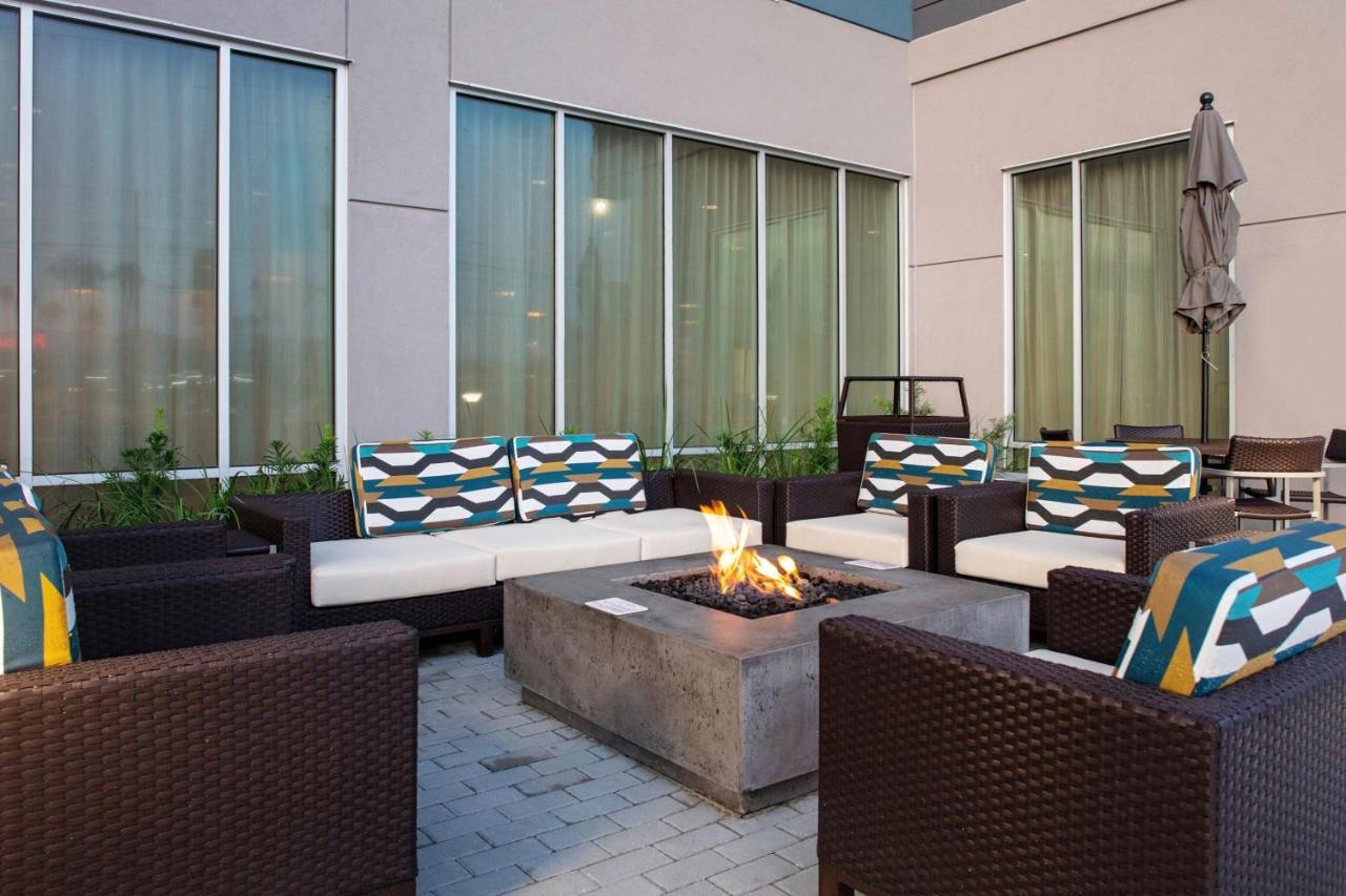 Towneplace Suites By Marriott Orlando Airport ภายนอก รูปภาพ