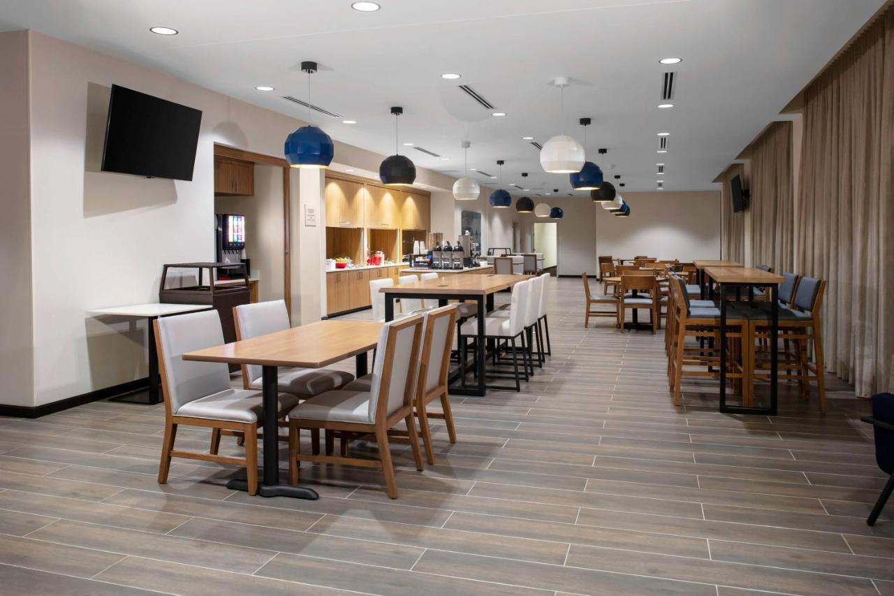 Towneplace Suites By Marriott Orlando Airport ภายนอก รูปภาพ